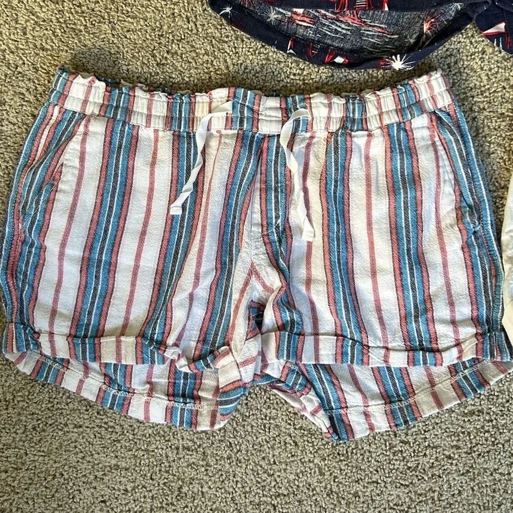 Old Navy Elastic Waist Casual Shorts Bundle